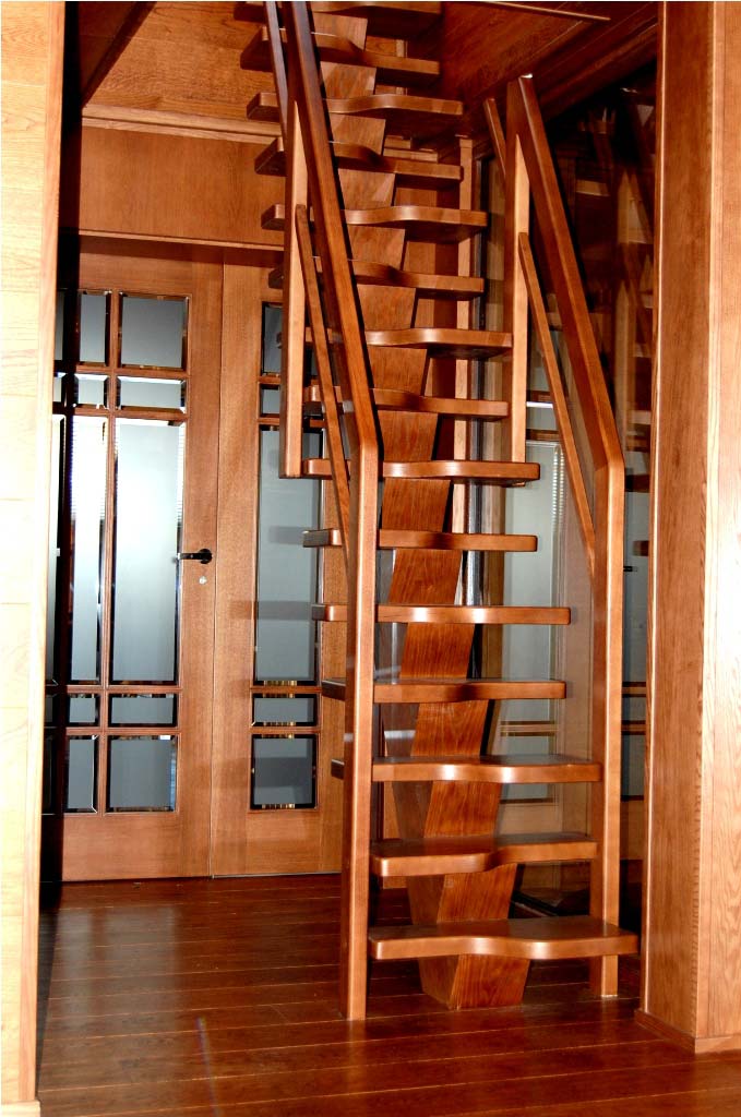 schody-na-poddasze-tzw-kacze-apy-sp064-schody-drewniane-prudlik