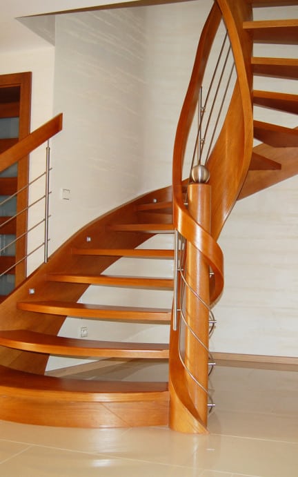 schody drewniane gięte 10